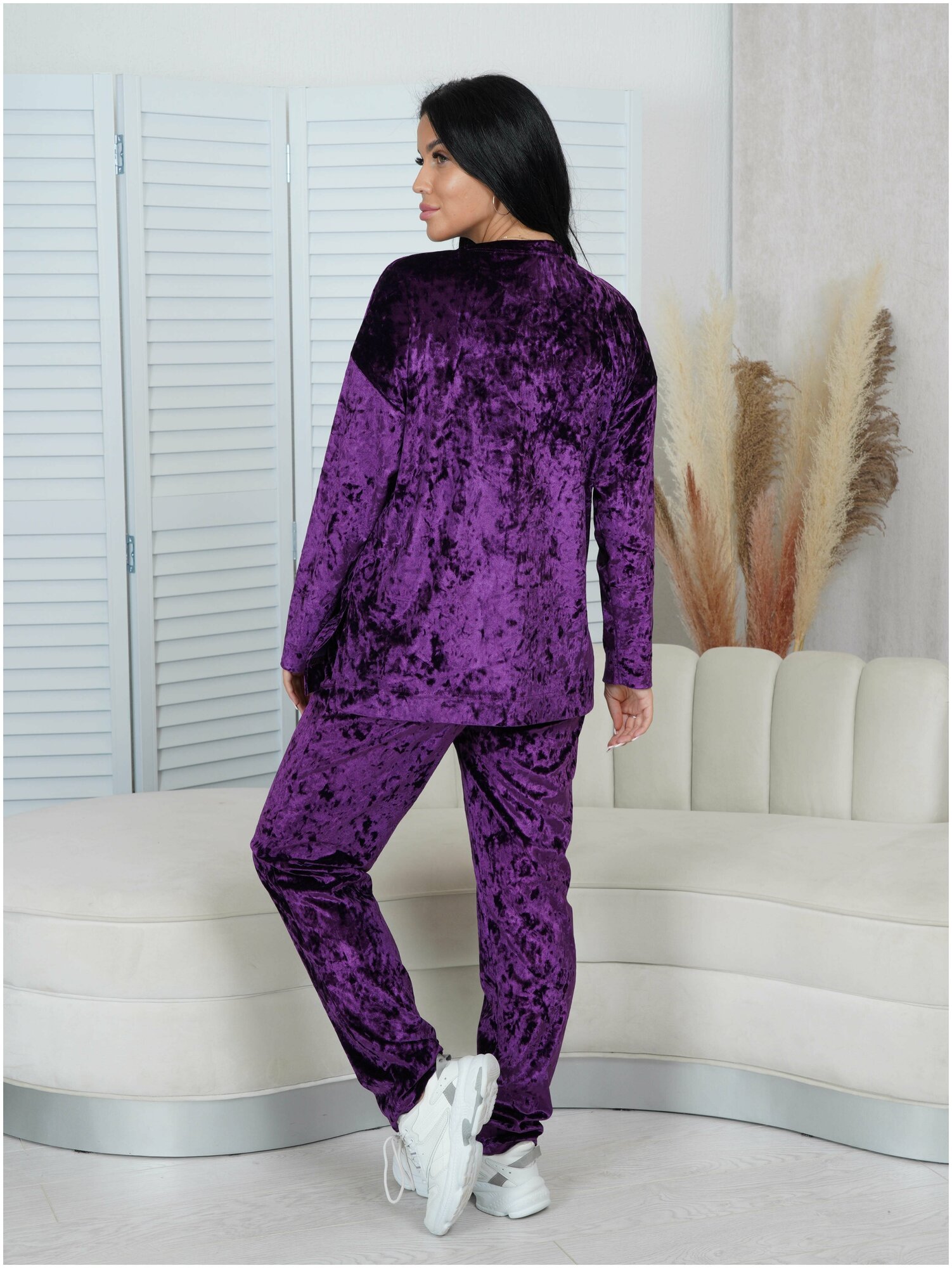Комплект LOVETEX.STORE, брюки, свитшот, длинный рукав, трикотажная, пояс на резинке, карманы, размер 54, фиолетовый - фотография № 2