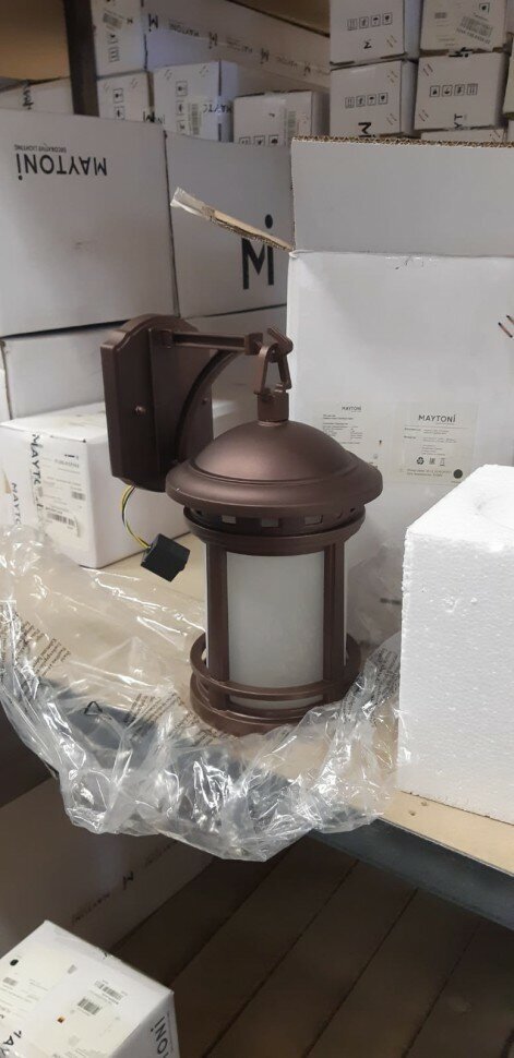 MAYTONI уличный настенный светильник Salamanca O031WL-01BR, E27, 60 Вт, цвет арматуры: коричневый, цвет плафона белый - фотография № 12