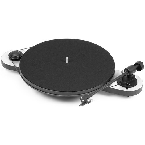 Проигрыватель винила Pro-Ject Elemental (OM5e) White/Black