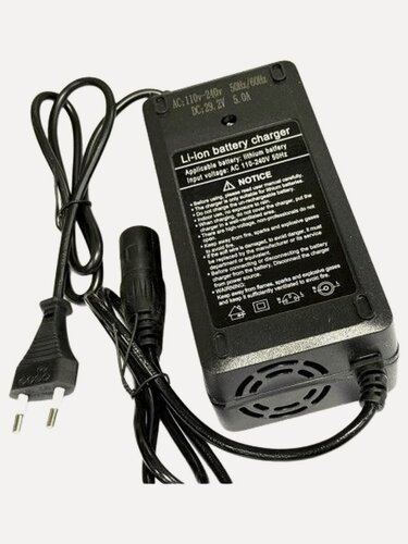 Изображение товара Зарядное устройство 25.6V (29.2V) 5A разъем XLR (M) для LiFePO4 аккумуляторов (с кулером) для инвалидных колясок