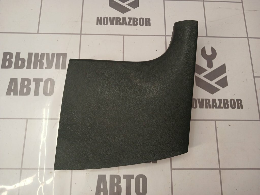 Обшивка стойки VW Polo Sed RUS 2011-2020