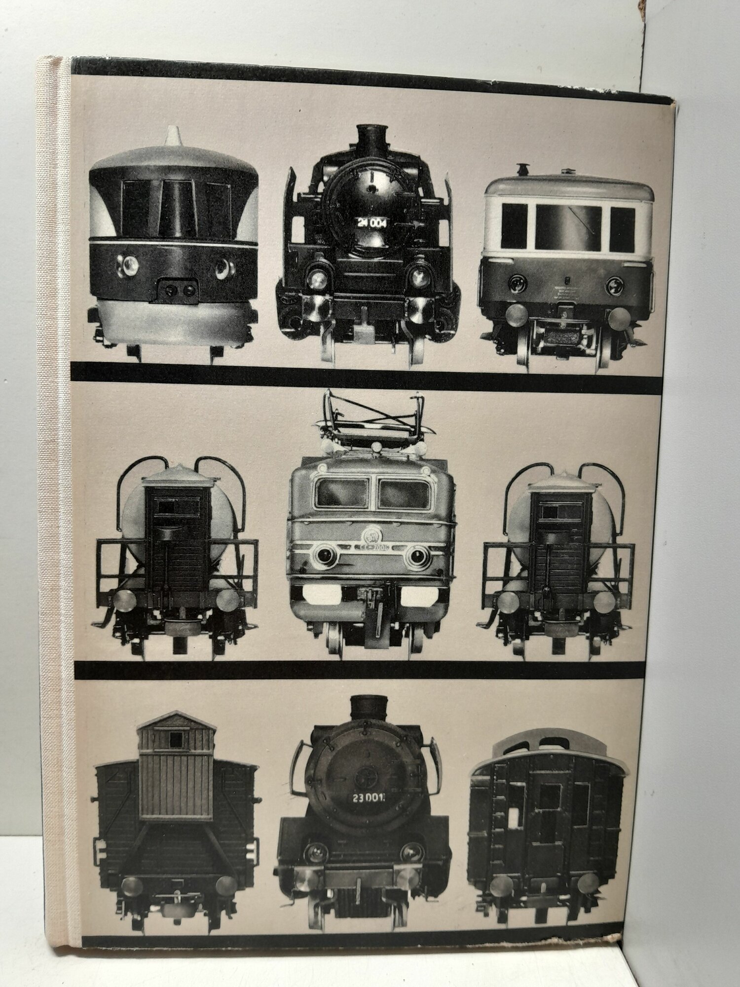 Герхард Трост. Маленькая железная дорога: краткое и Консистенционное издание / GERHARD TROST. KLEINE EISENBAHN KURZ UND BUNDIG