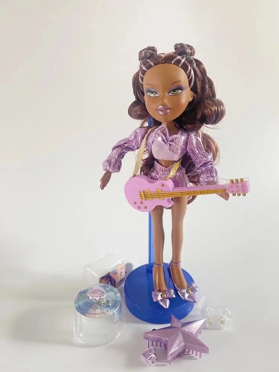 Куклы Bratz, коллекционные модные 25 см, полный комплект (без упаковки)кукла с аксессуарами