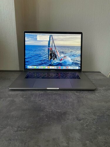 Изображение товара 15" Ноутбук Apple MacBook Pro 15 2019 2560x1600, Intel Core i7 2.6 ГГц, RAM 16 ГБ, SSD 256 ГБ, Radeon Pro 555x, macOS, Space Gray