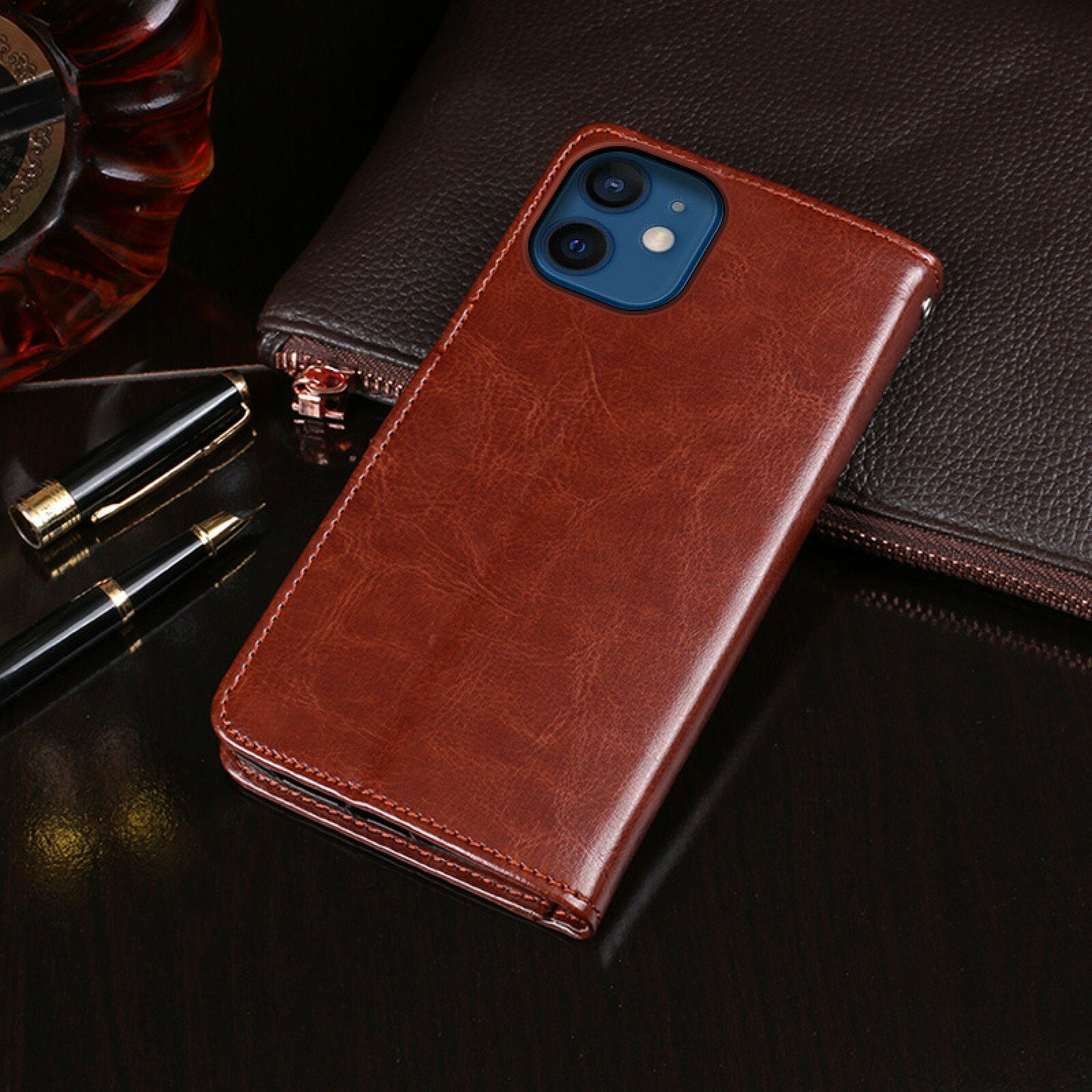Чехол-книжка Чехол. ру для iPhone 12 mini из импортной кожи с подставкой и визитницей коричневый — фото 1