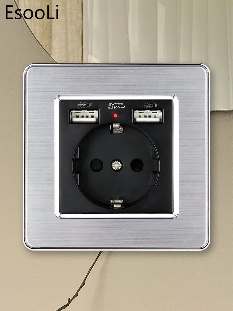 16 А, розетки 2 EU, с 4 USB-портами, черная стекло