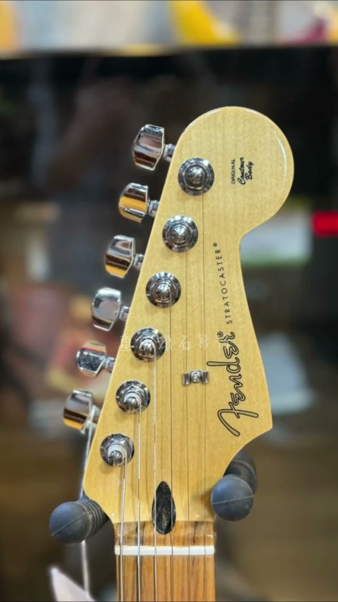 Электрогитара Fender Player Stratocaster с хамбакером и сингл
