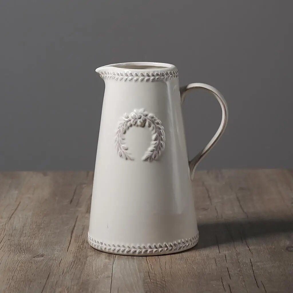 Серенебле Минималистичная керамическая ваза белая 17cm Jug