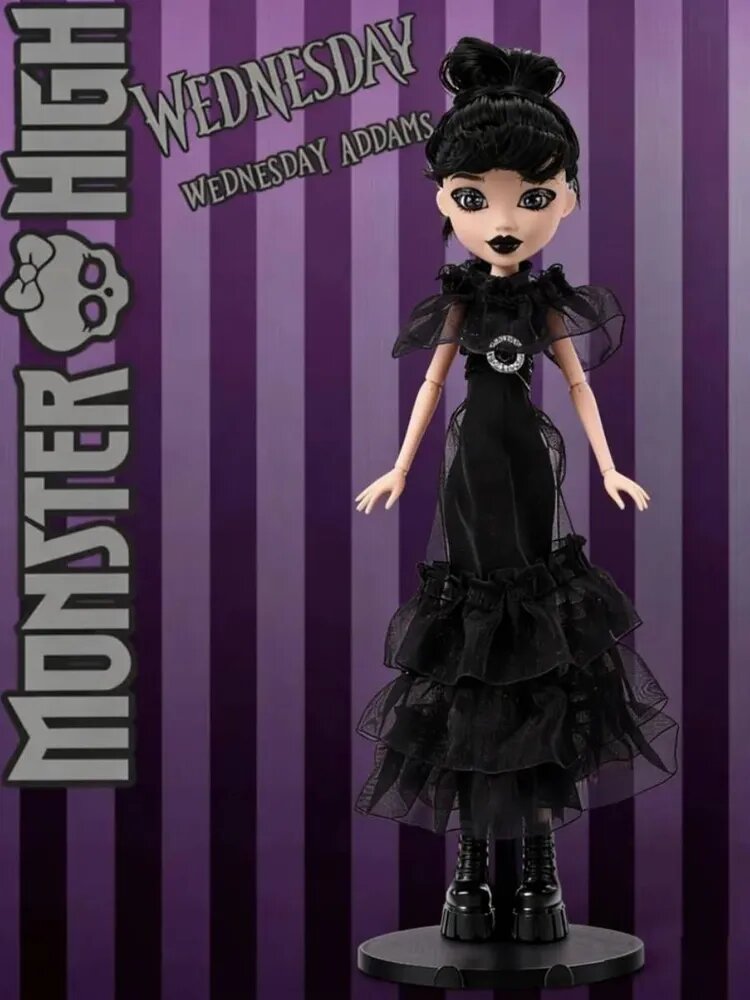 Укла Wednesday Addams Collectible в черном готическом платье с подставкой для куклы