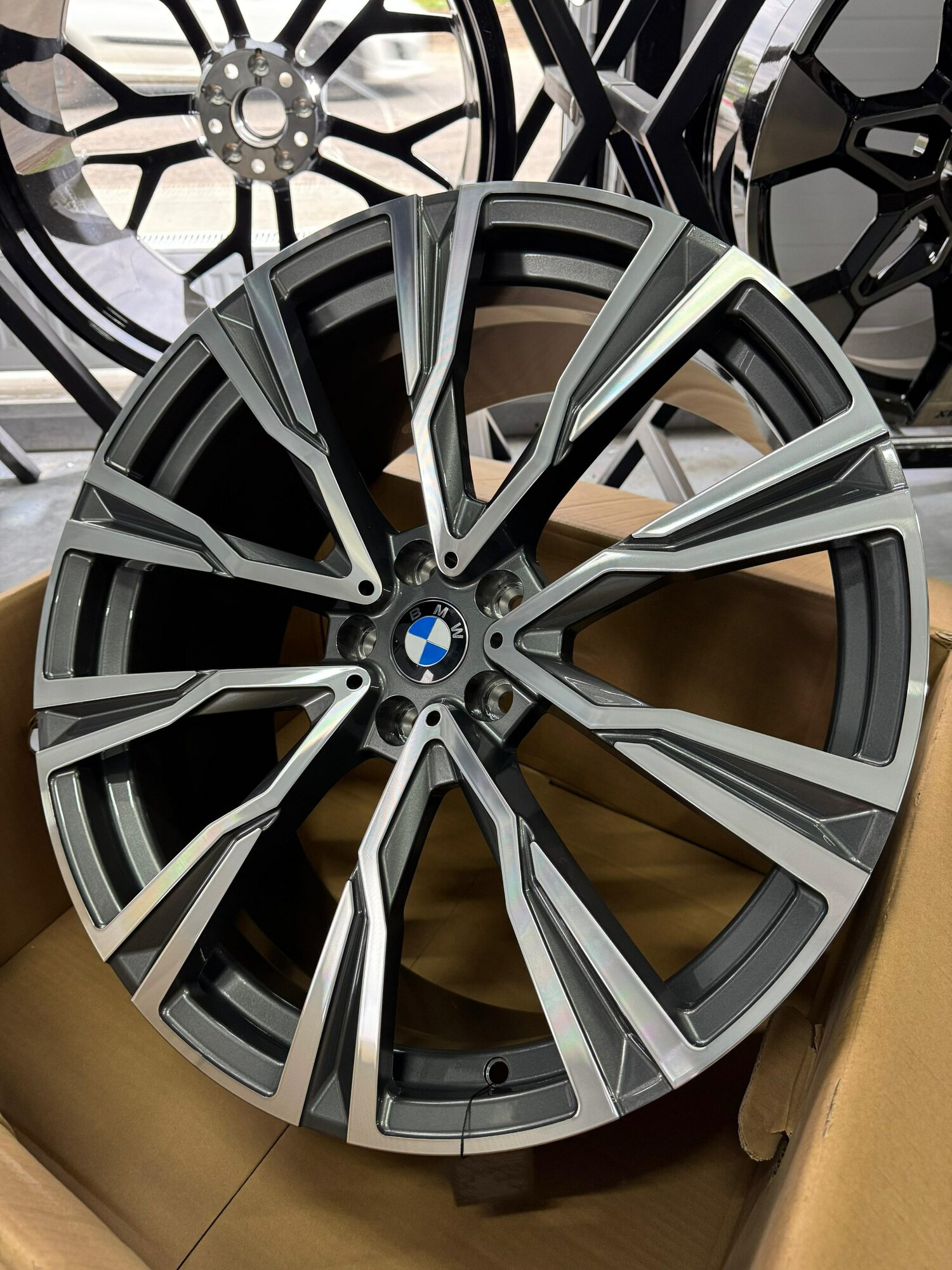 Литые диски Zumbo Wheels 8×R19 5×112