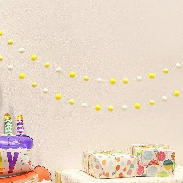 Набор плюшевых шариков для декора Plush Balls Banner4