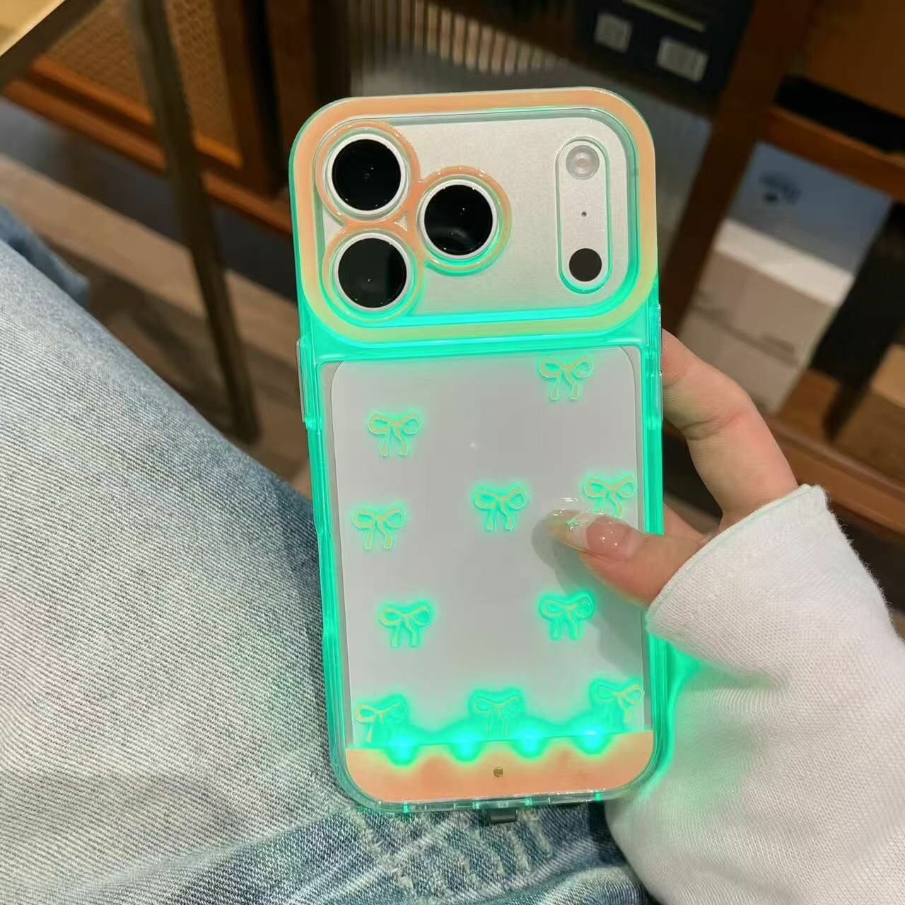 Чехол для iPhone 17 Pro Max с бантиком, светодиодная подсветка при звонке, сенсорное включение по звуку