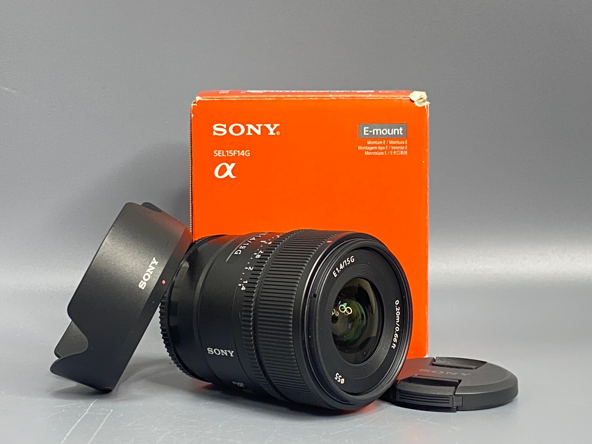 Sony E 15mm f/1.4 G (SEL15F14G) – купить на Яндекс Маркете, undefined