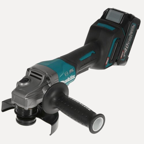 Изображение товара Болгарка аккумуляторная Makita GA013GU201 40В 125мм. 8500об/мин. (2АКБ, З/У, кейс)