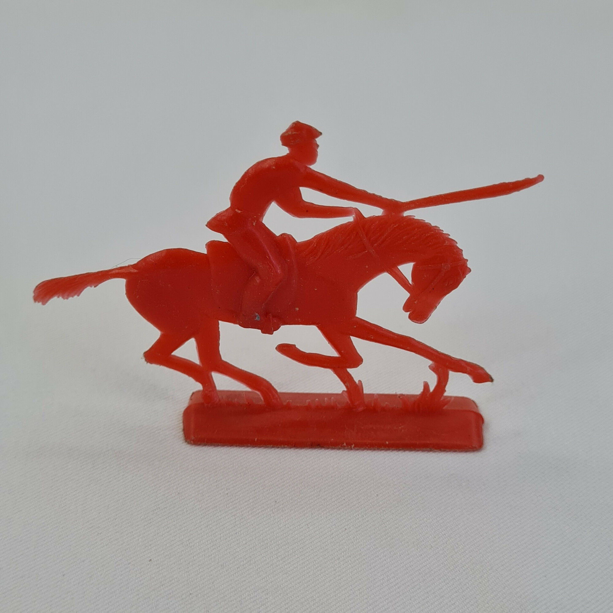 Фигурка всадника на лошади, винтаж СССР. Игрушка для тематической композиции с солдатиками СССР