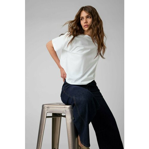 фото Футболка guess jeans, размер xs, белый