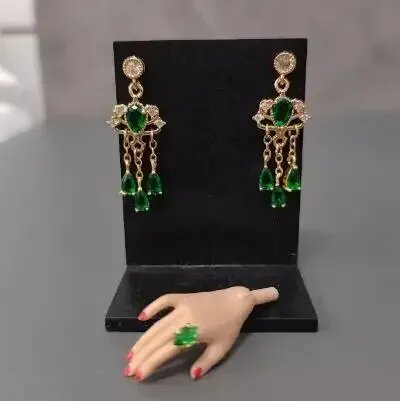 Ювелирные серьги из кристалла для кукол 1:6 1Pair-earring-green