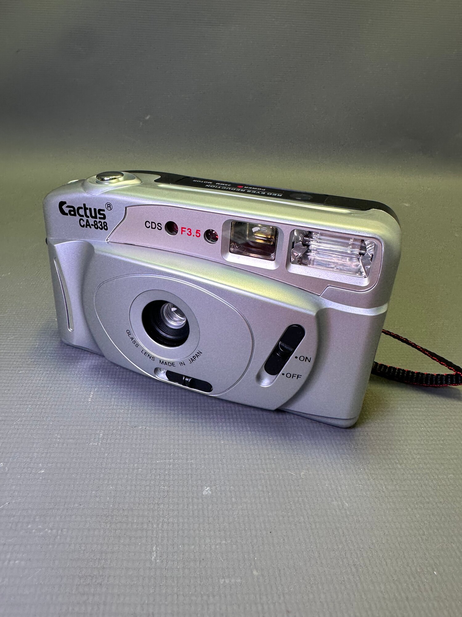 Винтажный плёночный фотоаппарат Cactus CA-838, 35 мм, Made in Japan, автоматическая мыльница