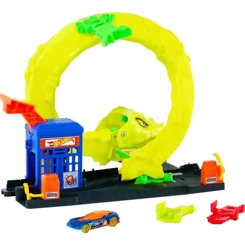 Hot Wheels Игровой набор с враждебными существами Змеиная спиральная атака JBM63