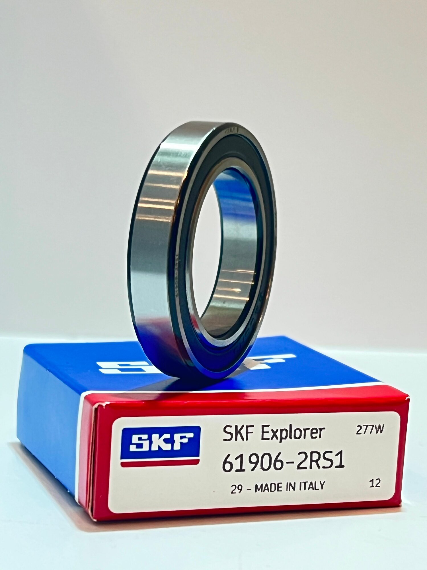Подшипник SKF 61906-2RS Размер 30x47x9мм