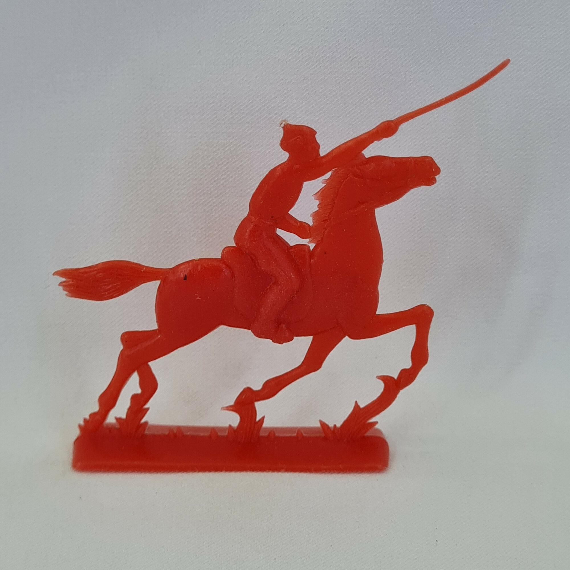 Подвесная игрушка винтажная, СССР. Красный всадник на коне с копьем