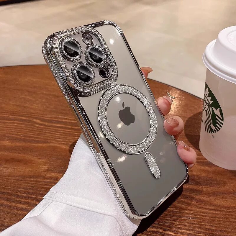 Магнитный чехол для iPhone 15 с полным покрытием и встроенной защитной пленкой в цвете Звездный Серебристый