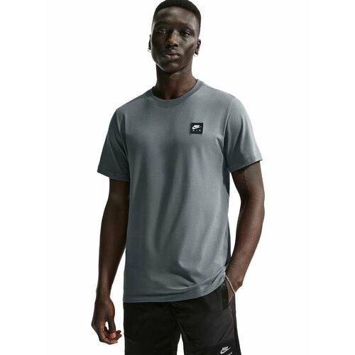 фото Футболка спортивная nike sportswear t-shirt, размер s, серый