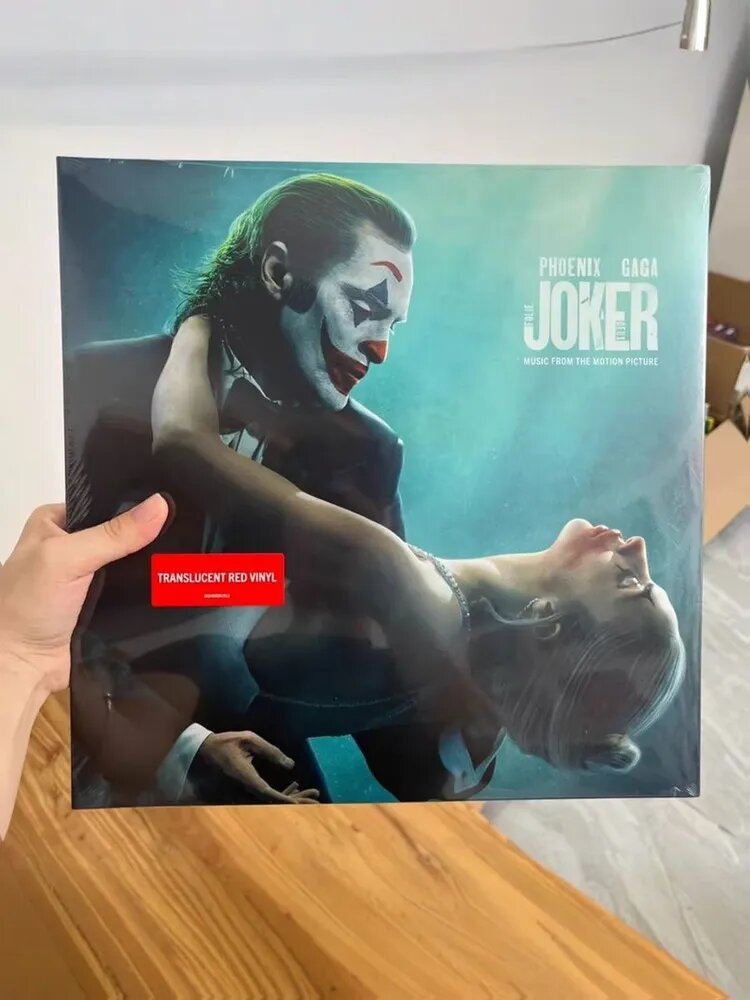 Joker 2 Double Delusion Джокер: саундтрек к фильму "Фоли" на красном виниле виниловая пластинка