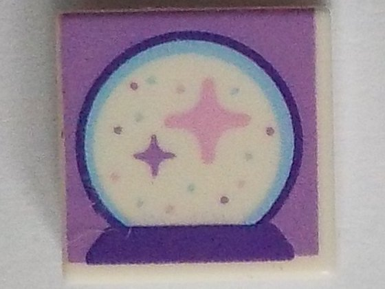 Деталь Lego 3070pb198 Tile 1 x 1 with Crystal Ball with Sparkles and Dark Purple Base on Medium Lavender Background Pattern