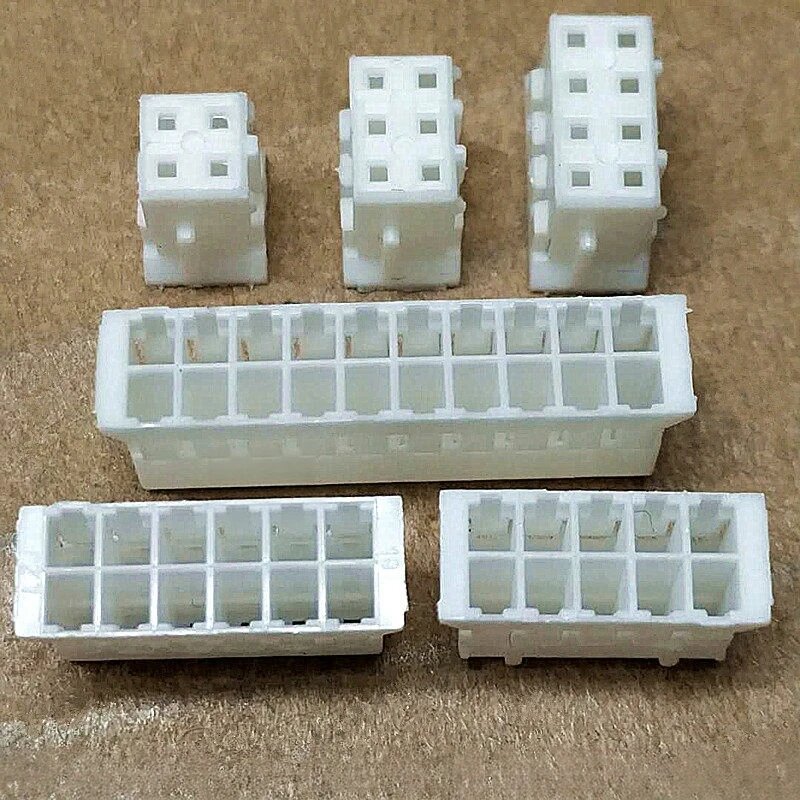 Корпуса разъемов PHD 2.0MM 20 шт. 2X9P 20PCS