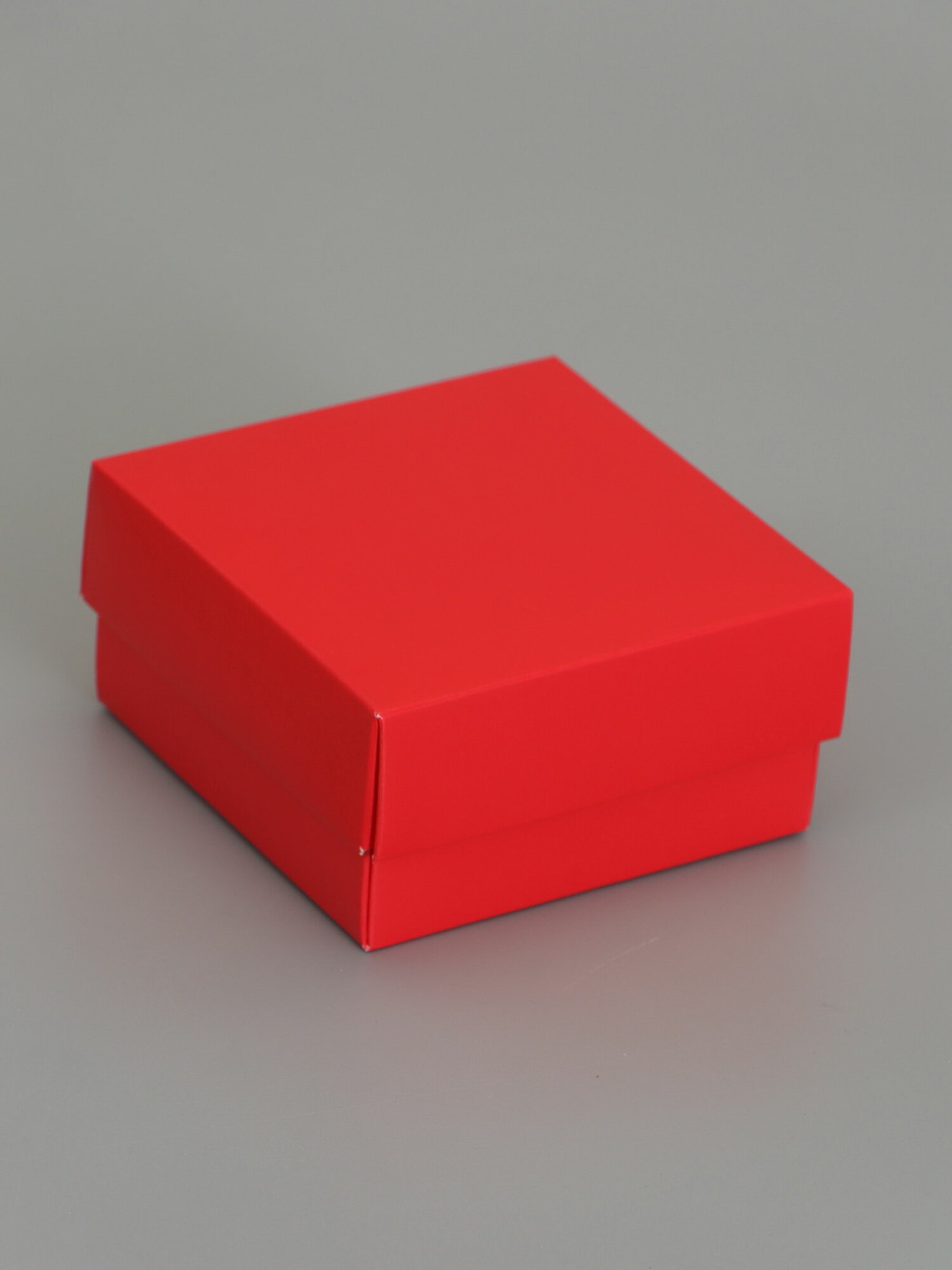 Коробка складная, крышка-дно, красная, 10x10x5 см, размер упаковки: 32 x 0.1 x 32 см, 5 шт.