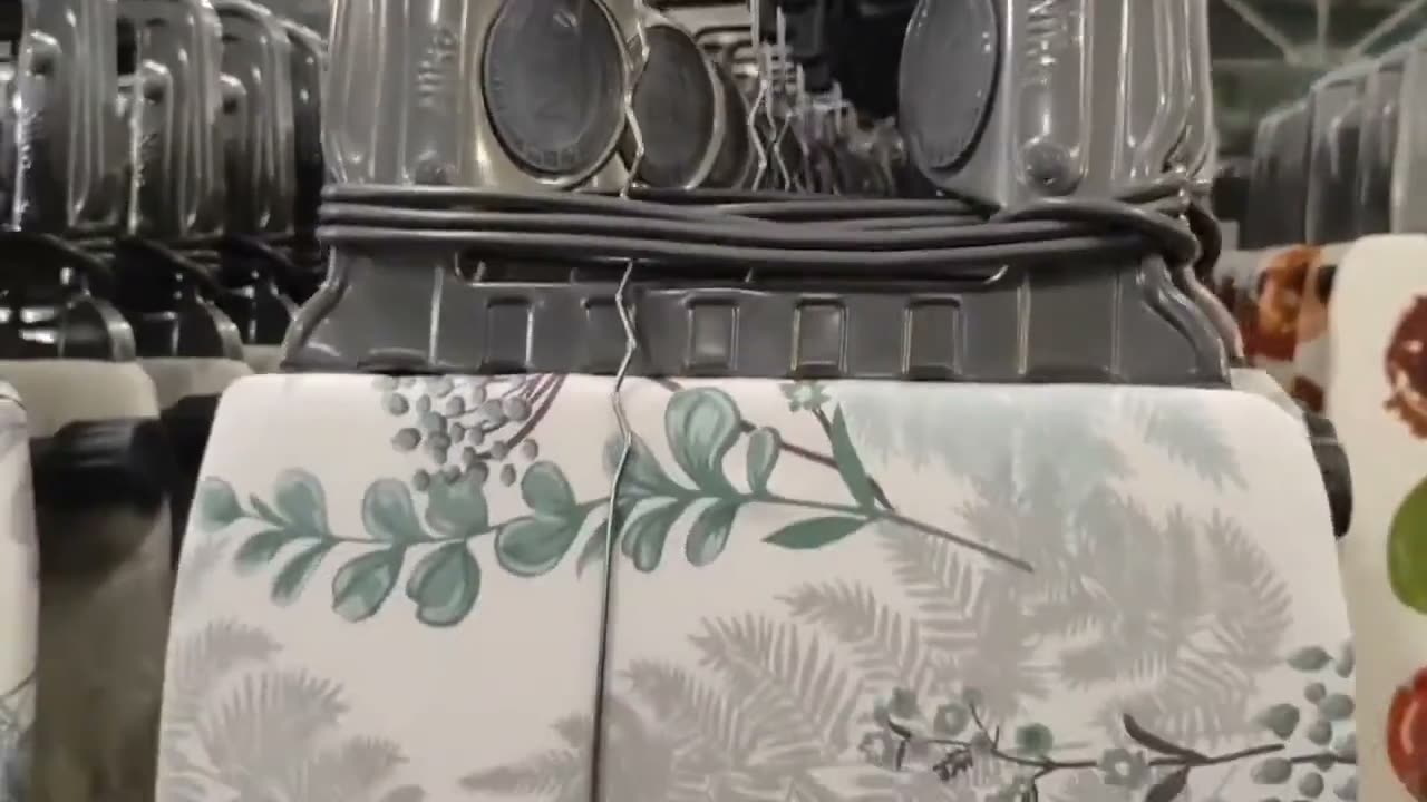 Гладильная доска Ника Haushalt P HP2T/F, flowers, напольная, 120 х 40 см — фото 1