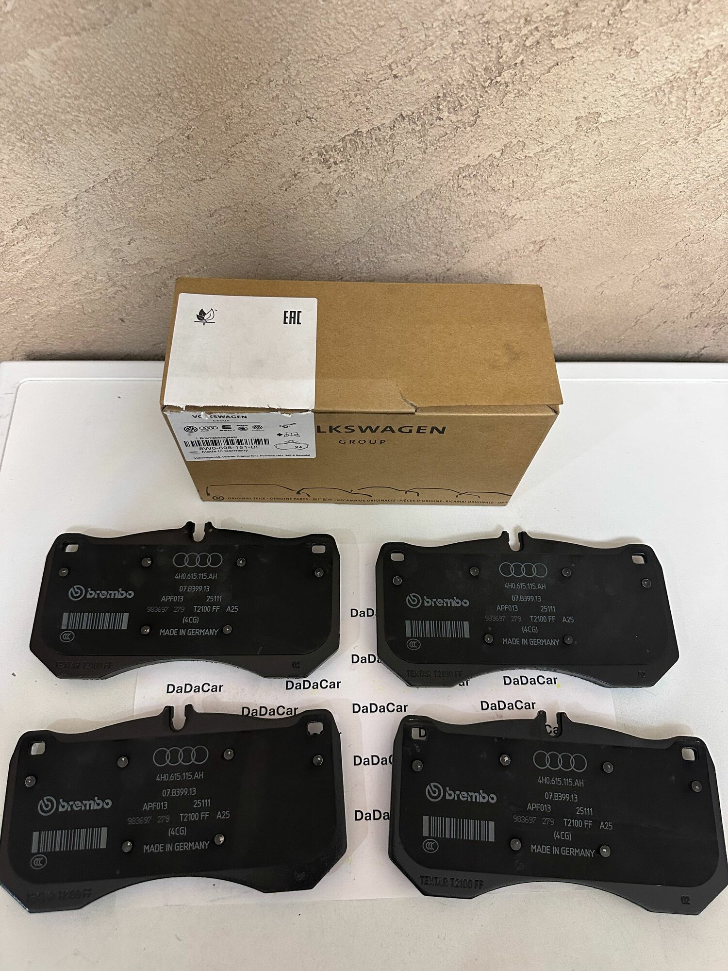 Тормозные колодки передние VAG Audi RS4 8W0698151BF
