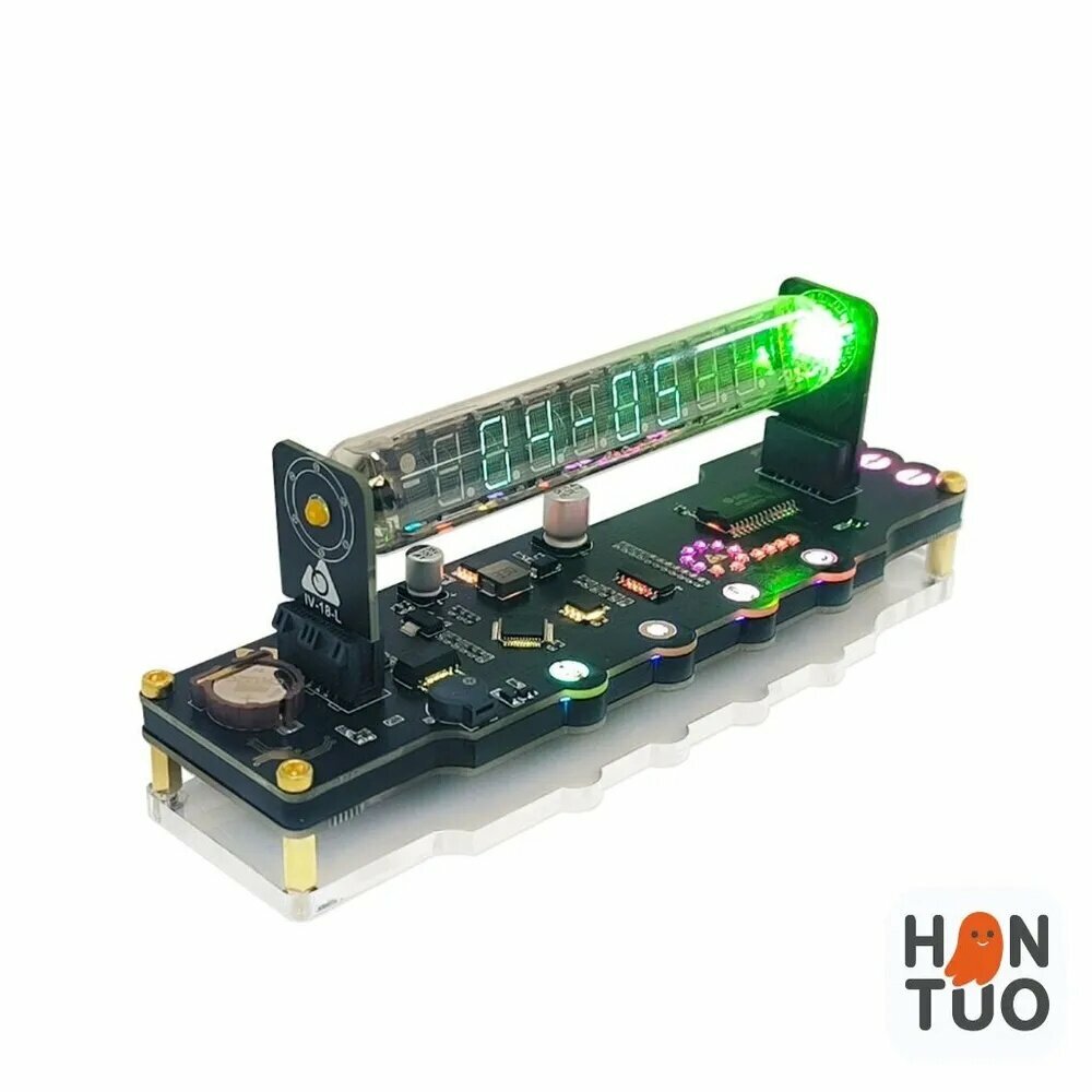 USB-концентратор, настенные часы с люминесцентными лампами и открытой печатной платой