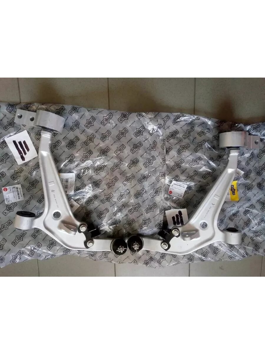 Рычаги передние NISSAN X-TRAIL (T30) 2001-2013 комплект