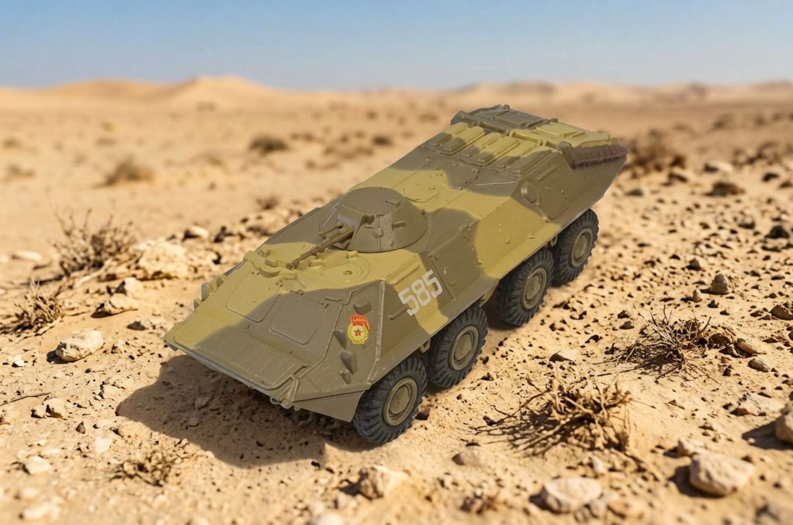 Масштабная модель 1/72, БТР-70