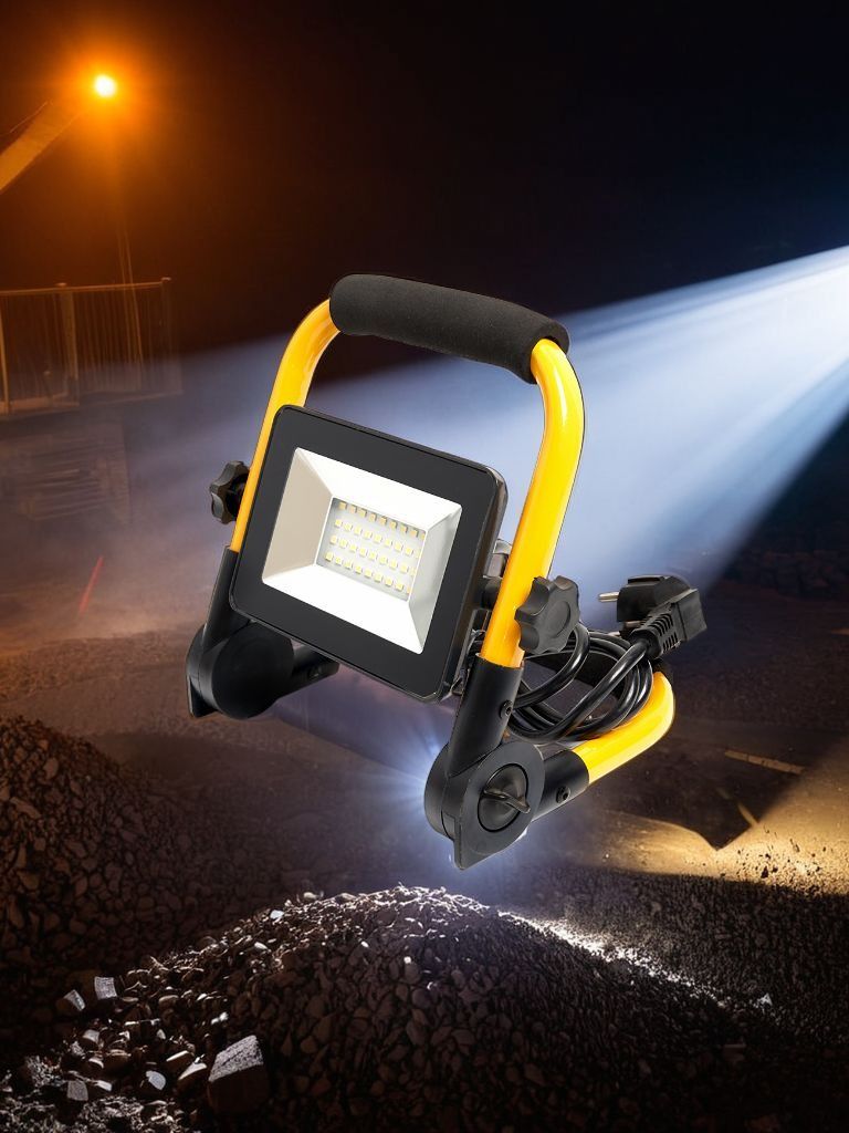 Светодиодный прожектор 30W 6400K/ Feron LL-512 переносной IP65/ 29746