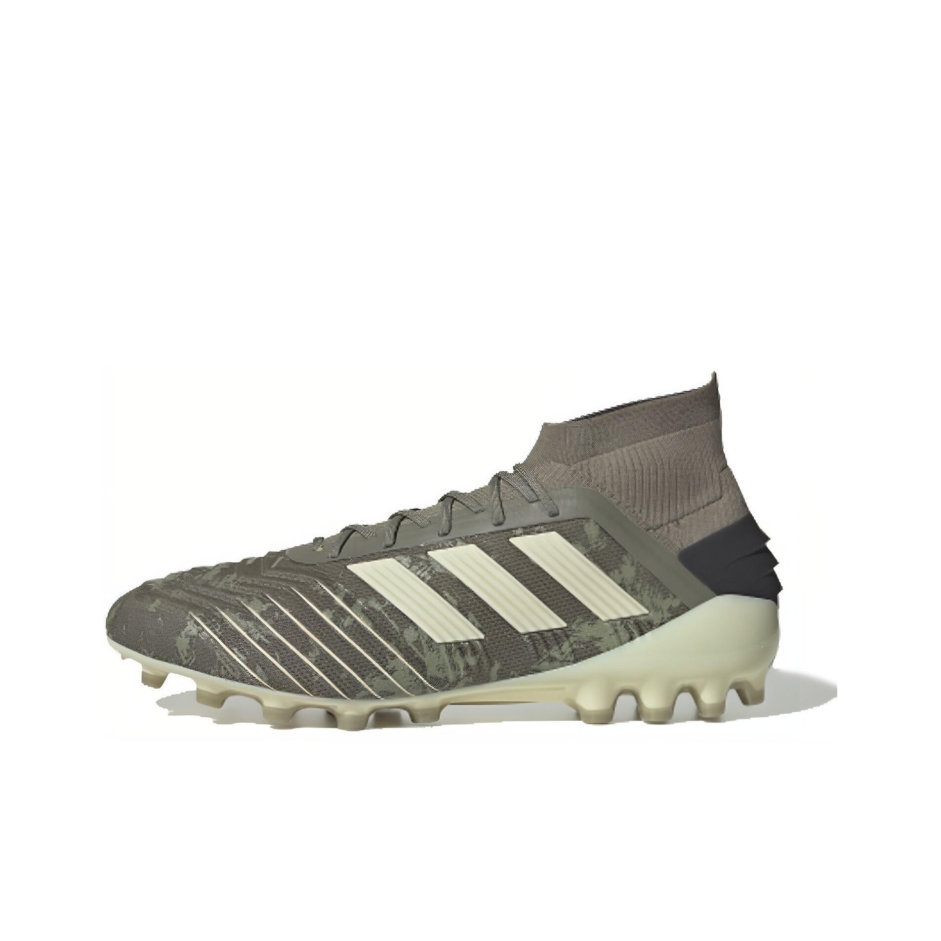Бутсы adidas