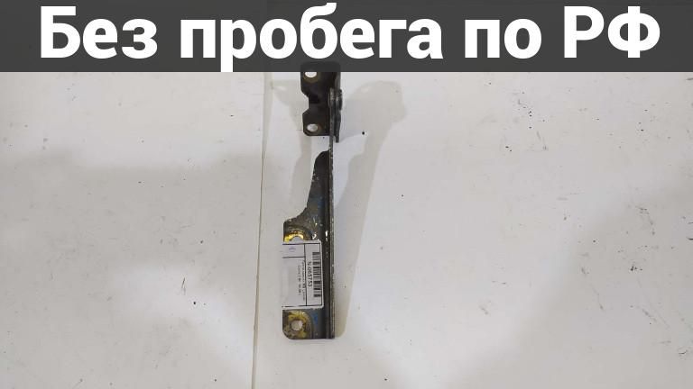 Кронштейн капота лев. с пробегом mitsubishi lancer cs1a