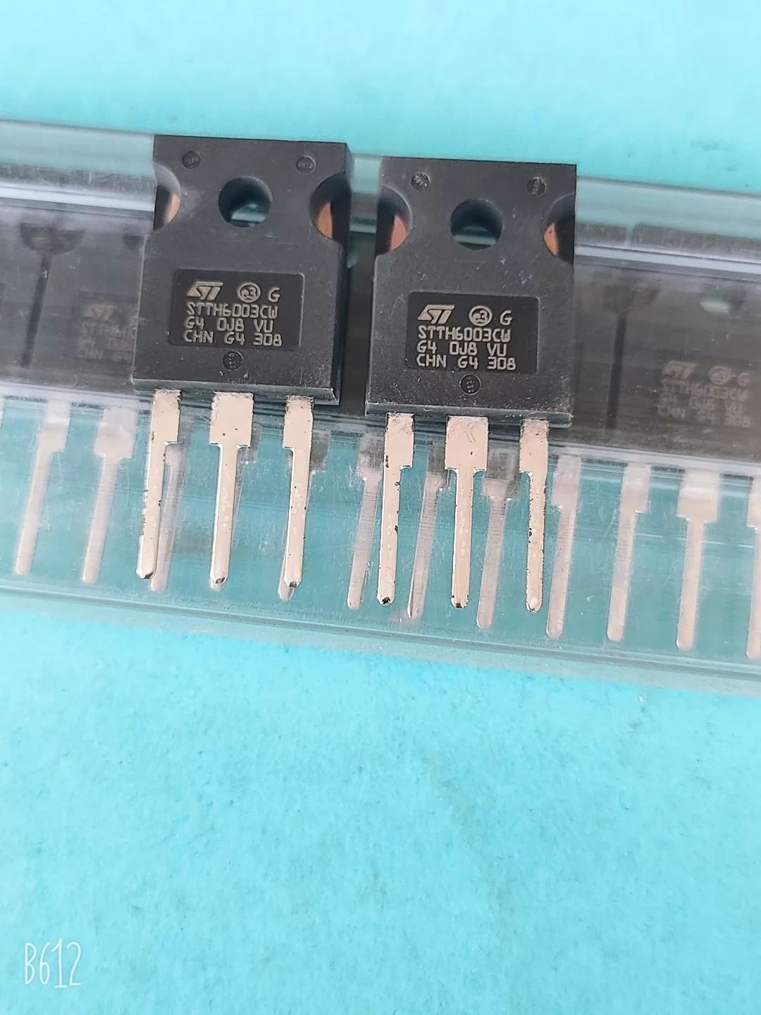 5 штук STTH6003CW 60A 300V TO-247 Transistor транзисторов
