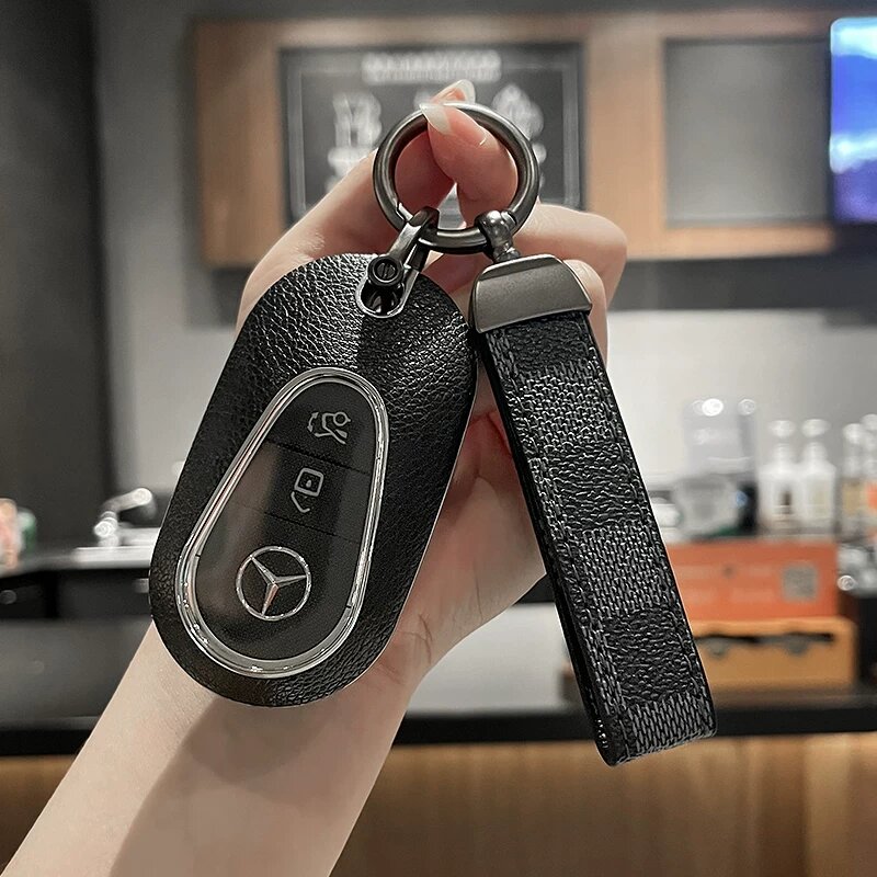 Чехол для ключей Mercedes в цвете Галун Блэк с чек-паттерном для моделей GLC300L