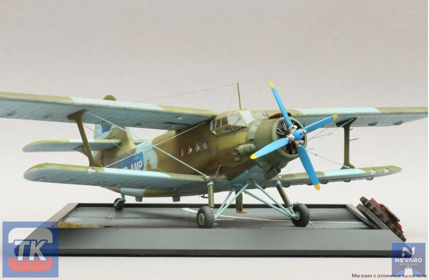Trumpeter HOBBY BOSS 1/48 Российский транспортный самолет Ан-2/AN-2CX "Пони" 81705