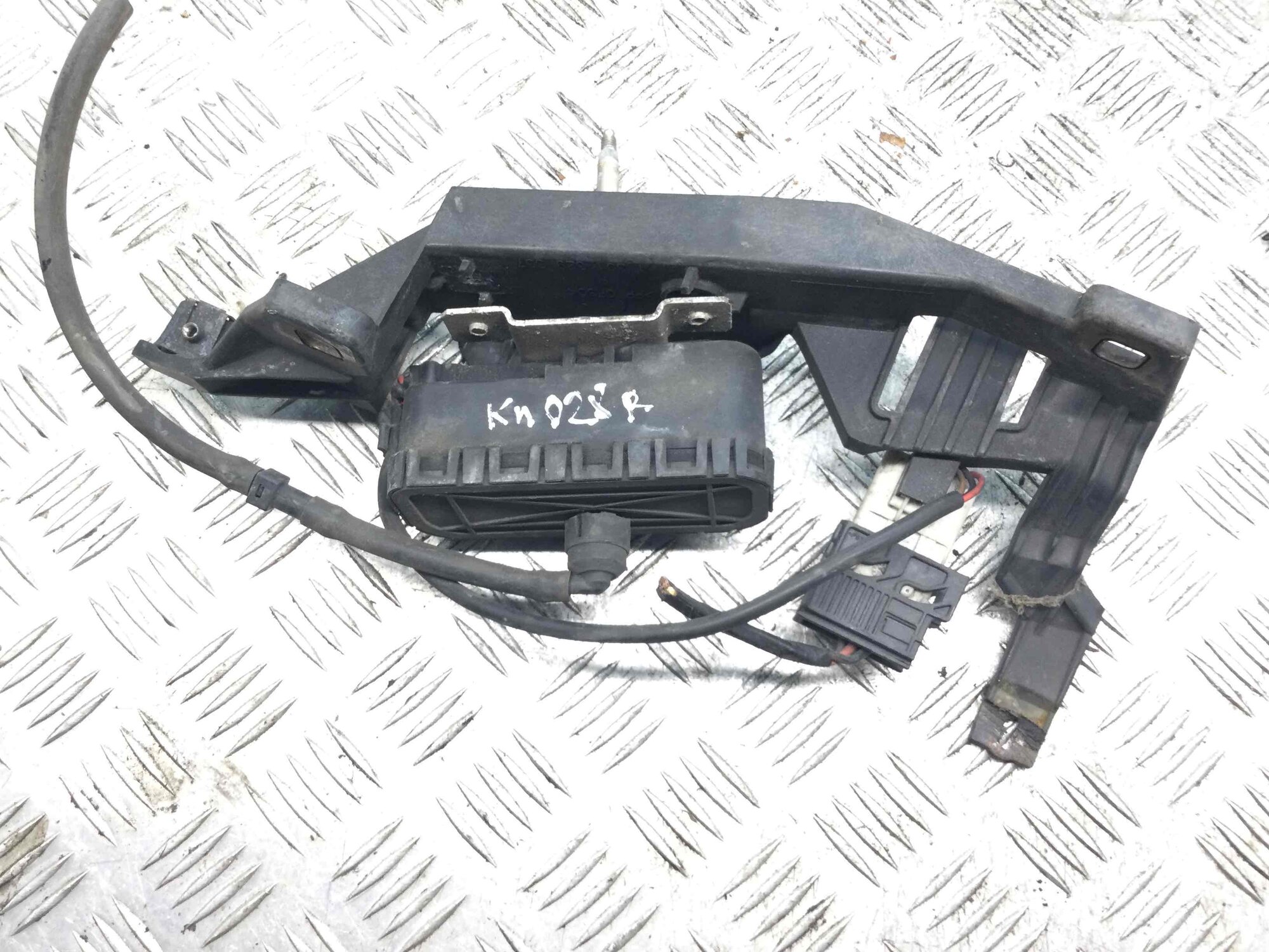 Б/У Моторчик стеклоочистителя фар Land Rover Range Rover 3 поколение (2002-2005) 2002 г.