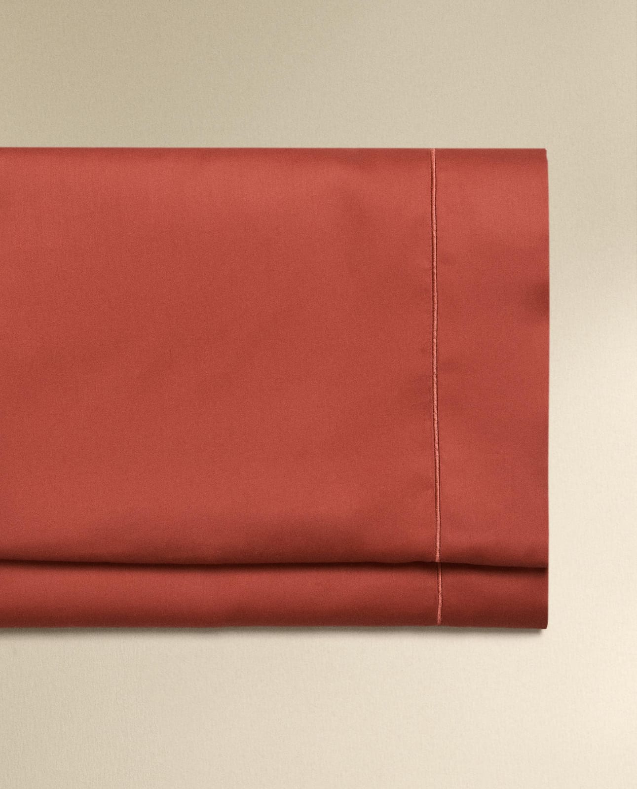 Простыня ZARA HOME без резинки из сатина с окантовкой 300 нитей, MALINOWY, 240x280 см 0136/089/671-16