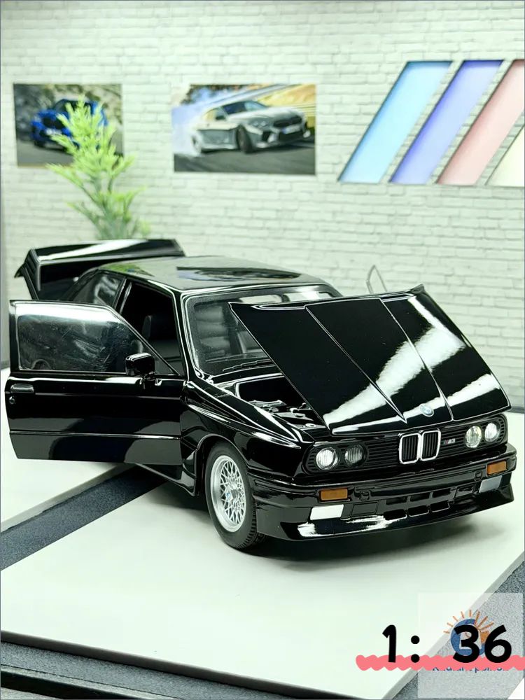 Металлическая машинка BMW M3 в кузове E30