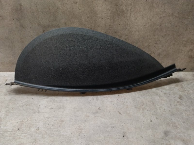 Накладка BMW 3 E92 51457077819
