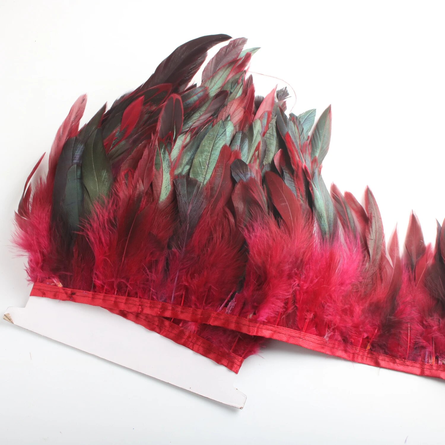 Куриные перья для рукоделия DIYFEATHERS Красный, Red wine