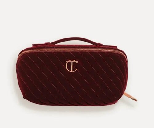 Изображение товара Косметичка дорожная Charlotte Tilbury MAKEUP BAG OF DREAMS-LARGE, бордовая,11.5х23х11.5 см