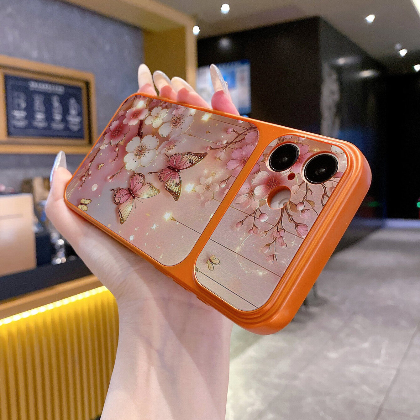 Чехол для iPhone 16 Plus(айфон 16 Plus) из двух частей из искусственной кожи, роскошный лес и бабочка, мягкая обложка
