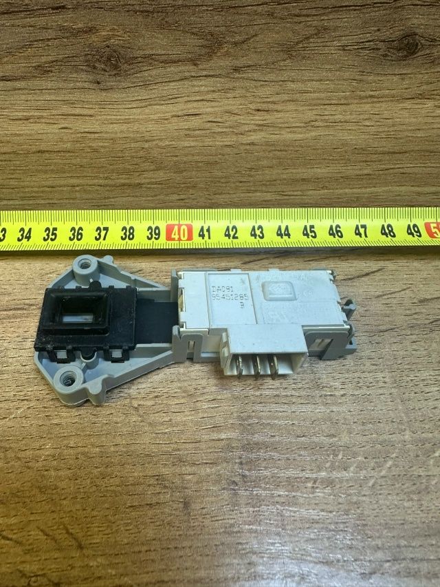 УБЛ 9606442 который ставится в технику брендов Beko, Blomberg и Grundig.